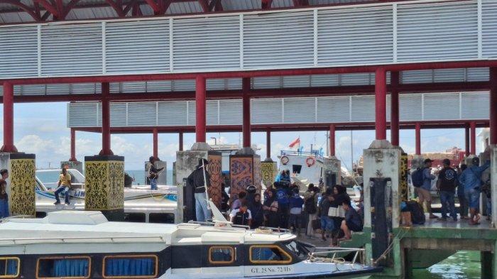 SIAP BERANGKAT - Aktivitas speedboat reguler di Pelabuhan Tengkayu 1 Tarakan yang siap berangkat sesuai rute tujuan di Kalimantan Utara.