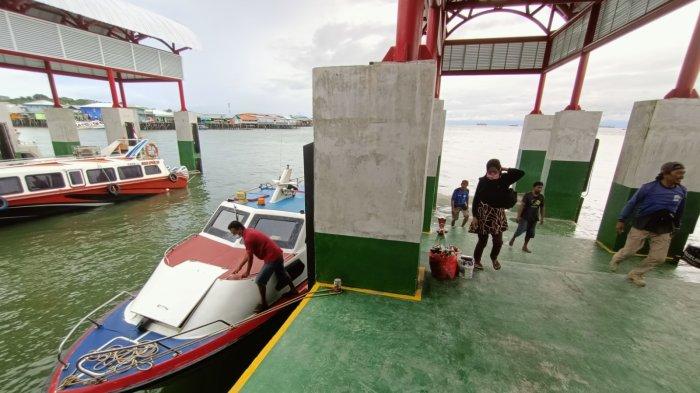 Aktivitas penumpang speedboat reguler di Pelabuhan Tengkayu 1 Tarakan, Kalimantan Utara.