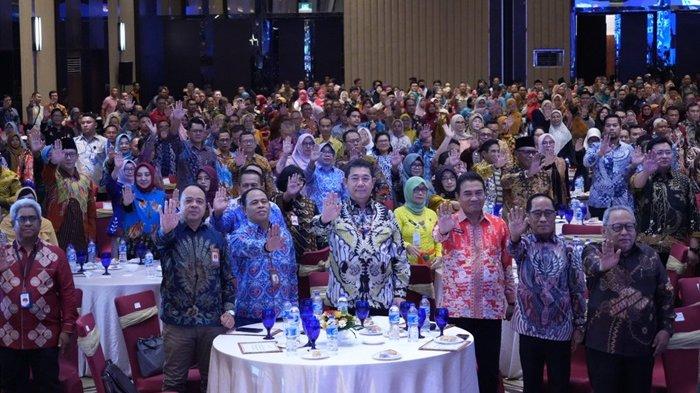 Wagub Kaltara, Dr Yansen TP, M.Si menghadiri Temu Kerja Tim Percepatan Stunting di Ballroom PO Hotel Semarang belum lama ini.