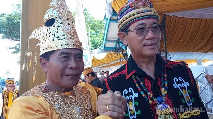 Gubernur Kaltara Zainal Paliwang dan Wagub Kaltara Yansen Tipa Padan saat berfoto bersama di HUT ke-10 Kaltara Oktober 2022 lalu. (TribunKaltara.com / Maulana Ilhami Fawdi)