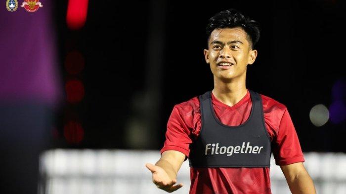 FOTO Pratama Arhan merupakan pilar Timnas Indonesia. Gabung Bangkok United di Liga Thailand, Pratama Arhan eks PSIS Semarang di Liga 1 itu langsung mendapat sambutan dari pemain kesayangan eks pelatih Timnas Indonesia, Shin Tae-yong.