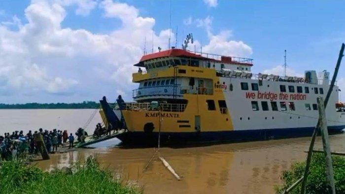 Arus mudik lebaran di Pelabuhan Sebawang, Tana Tidung, Rabu (19/4/2023).
