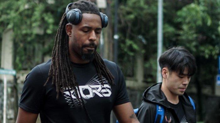 Penyerang asing PSIS Semarang Carlos Fortes (kiri) dan Taisei Marukawa.