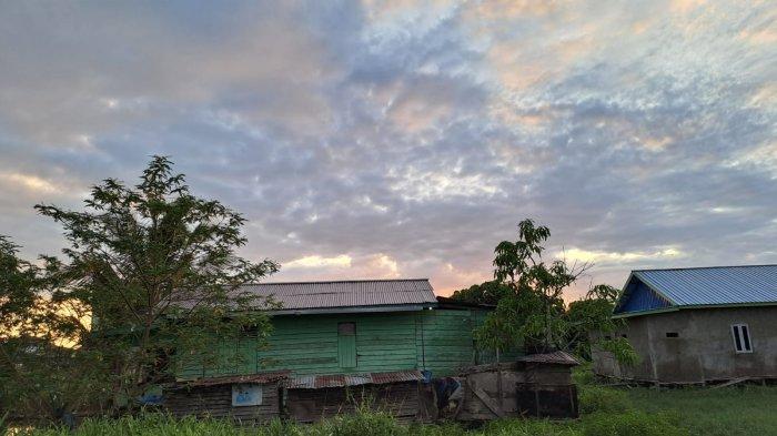 PRAKIRAAN CUACA KALTARA - Cuaca berawan Tanjung Selor, Bulungan. Simak prakiraan cuaca Kalimantan Utara hari ini Jumat 11 Juli 2025, hampir seluruh wilayah Kabupaten/Kota berawan, berpotensi hujan ringan hingga hujan petir.