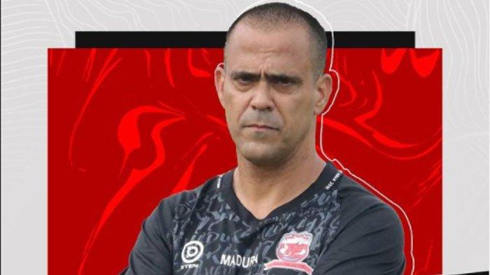 Fabio Araujo Lefundes saat jadi pelatih Madura United