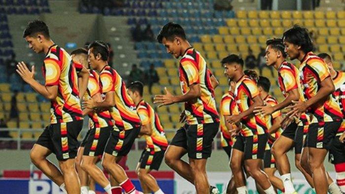 FOTO Persis Solo saat latihan di Stadion Manahan Solo.