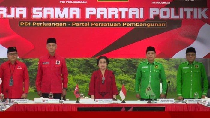 Ganjar Pranowo bersama Ketua Umum PDIP Megawati Soekarnoputri sambut kedatangan elite PPP.