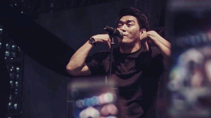 IFAN SEVENTEEN DIRUT - Ifan Seventeen banjir kritikan dari netizen termasuk jajaran aktor Indonesia usai diangkat jadi Direktur Utama PT Produksi Film Negara (PFN).