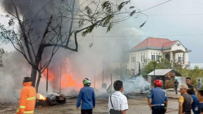 Kebakaran di RT 16 Desa Malinau Kotw Kabupaten Malinau, Kalimantan Utara, Rabu (12/7/2023)sore.
