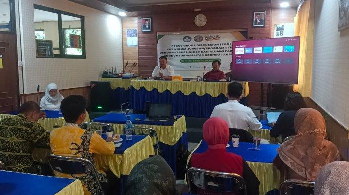Kegiatan Focus Group Discussion (FGD) Kurikulum Jurusan atau Program Studi dengan Stakeholders dan Alumni Fakultas Ekonomi UBT digelar, Selasa (25/7/2023) pagi hingga siang.