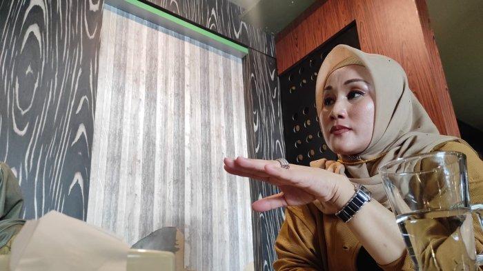 FOTO Sri Sulartiningsih. Calon anggota DPD Dapil Kaltara Sri Sulartiningsih gugat hasil Pemilu ke Mahkamah Konstitusi, ini daftar berkas diajukan.