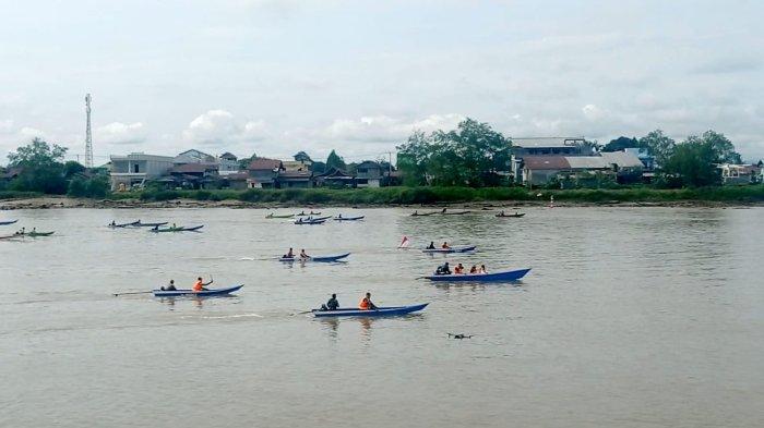 Kompetisi Balap Ketinting lahir dari rutinitas masyarakat dan mengusung ciri khas masyarakat setempat. Dilirik sebagai objek wisata alternatif di Kecamatan Malinau, Utara, Kabupaten Malinau, Provinsi Kalimantan Utara, Sabtu (3/9/2022).