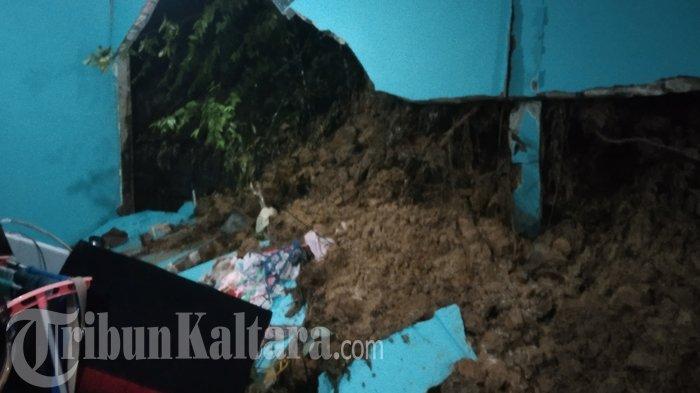 Rumah warga di Blok A RT 14 Griya Persemaian Kelurahan Karang Harapan, Tarakan, Kalimantan Utara, dihantam longsor, Kamis (5/12/2024). (TribunKaltara.com/Andi Pausiah)