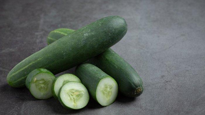 MANFAAT MENTIMUM - Potret Mentimum dari Freepik.com. Simak manfaat mentimun berikut ini, bantu jaga kesehatan ginjal hingga mencerahkan kulit.