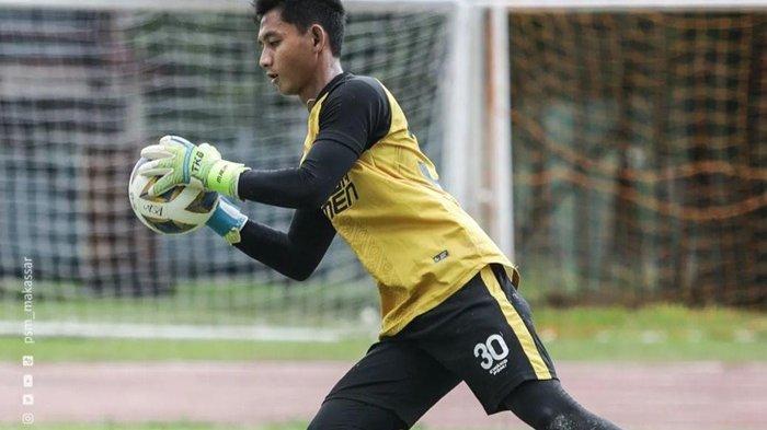 Penjaga gawang PSM Makassar, Reza Arya Pratama di sela latihan jelang mentas di AFC Cup 2022.