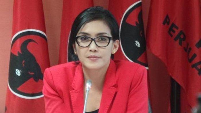 Anggota DPR RI dari Partai PDIP, Rieke Diah Pitaloka. Selain Rieke.