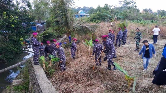 Program Kali Bersih serentak dilaksanakan di seluruh Indonesia, termasuk Tarakan dilakukan Z di Sungai Ngingitan, Jalan Sei Ngingitan, Mamburungan, Selasa (5/9/2023).