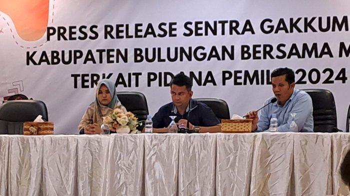 Pers rilis Tim Gakkumdu Bulungan terkait tindak pidana Pemilu 2024 di Tanjung Selor, Bulungan pada Minggu (24/03/2024) petang. (Tribunkaltara.com)