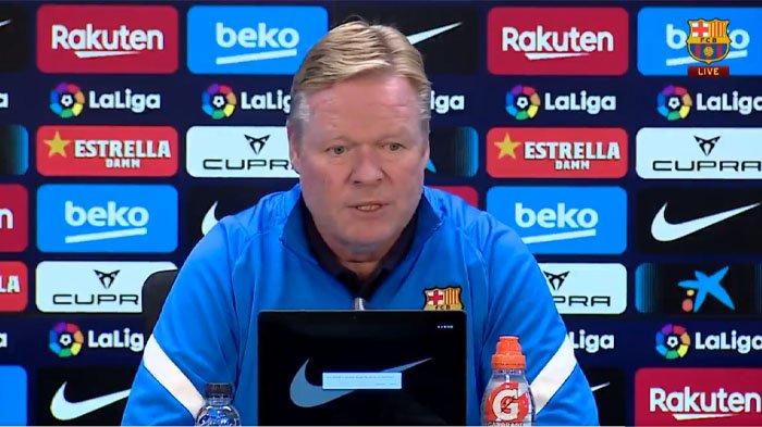 FOTO Ronald Koeman saat masih menukangi Barcelona. Berikut ini sebab Ronald Koeman tak puas walau Timnas Belanda gasak Polandia di Euro 2024, dimana gol Wout Weghorst jadi penentu kemenangan De Oranje.