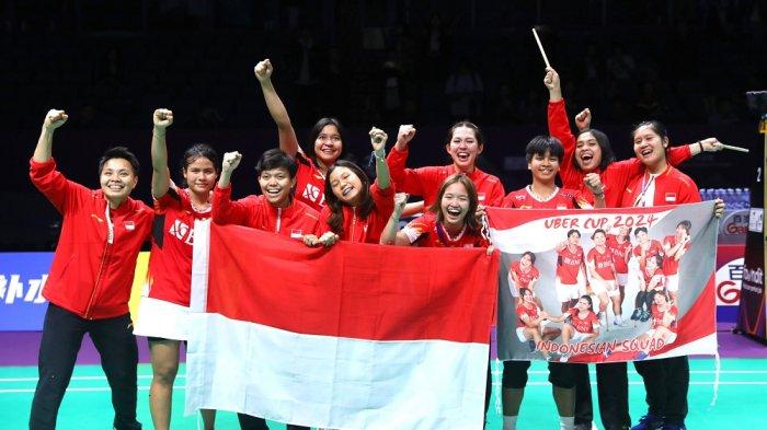 Pemain Bulutangkis Komang Ayu Cahya menjadi pahlawan bagi timnasIndonesia setelah menang atas Kim Min Sun (Korea Selatan) dengan skor 17-21, 21-16 dan 21-19 hingga lolos ke babak final Uber Cup 2024.
