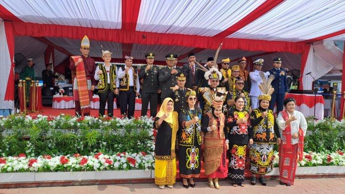 Wakil Gubernur Kaltara Yansen TP sebagai inspektur upacara HUT ke-78 RI pada Kamis (17/08/2023).