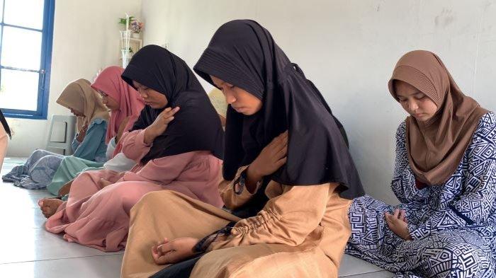Kegiatan yang dilakukan oleh Hypnocare Palangkaraya dengan melakukan pengobatan trauma dan stres rilis kepada anak-anak Panti Asuhan Ayah Bunda, Minggu (23/7/2023) siang.