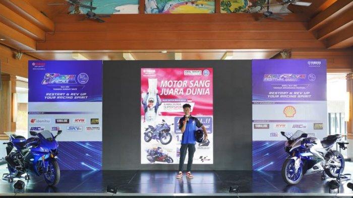 Aldi Satya Mahendra (pembalap Yamaha Racing Indonesia) saat press conference Yamaha Race Mandalika 2023.
