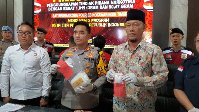 Barang bukti narkoba yang diamankan oleh Satresnarkoba Polres Kotim dan diperlihatkan oleh Kapolres Kotim saat pres rilis, Selasa (12/11/2024).