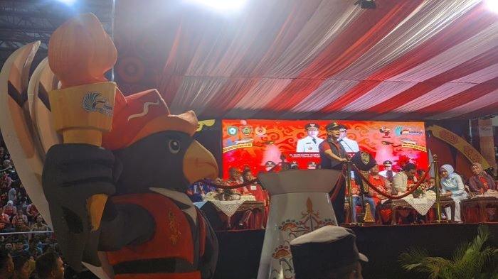 Pekan Olahraga Provinsi XII Kalimantan Tengah atau Porprov Kalteng 2023 di Sampit, Kabupaten Kotawaringin Timur (Kotim) resmi dibuka, Rabu (26/07/2023) sekira pukul 21:00 WIB oleh Gubernur Kalteng H Sugianto Sabran.