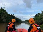 Perahu Pompong Pencari Ikan Terbalik di Sungai Barito, 1 Orang Hilang Masih Dicari Tim SAR Gabungan