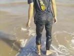 Kepala BKSDA Kalteng Sebut, Bangkai Ikan Paus Terdampar di Pesisir Pantai Sudah Ditarik ke Laut