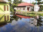 Hujan Deras Guyur Sampit, Sejumlah Rumah Warga di Jalan Sampurna Barat Terendam Banjir