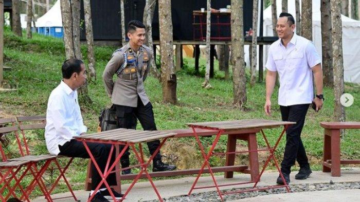 TARGET AHY - Presiden Jokowi (kiri) bersama Menteri ATR/BPN, Agus Harimurti Yudhoyono (kanan) di IKN Nusantara. Target AHY selesaikan paket pengadaan tanah di IKN Nusantara dalam 100 hari kerja sebagai Menteri ATR/BPN. Sikap AHY jadi sorotan
