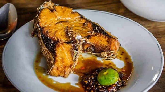 Salah satu menu makanan di Warung Mak Beng yang memiliki banyak penggemar.