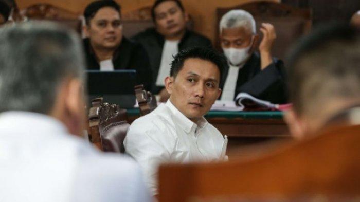 Mantan Sekretaris Pribadi (Spri) Kadiv Propam Polri Ferdy Sambo sekaligus Wakaden B Biro Paminal Divisi Propam, Kompol Chuck Putranto. 