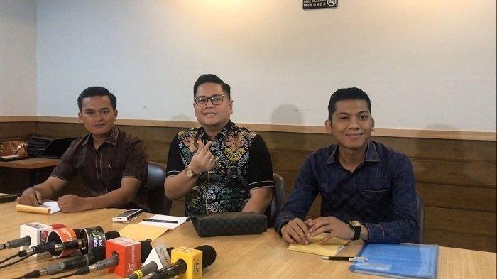 Pengacara Lady Nayoan Timoty Ezra Simanjuntak.