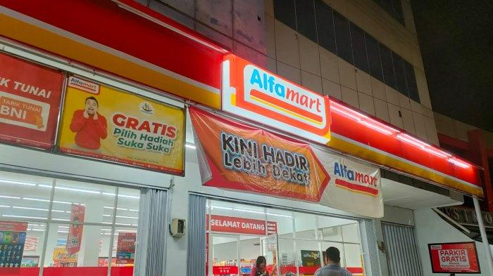 Ilustrasi Alfamart yang ada di bilangan Jalan Ahmad Yani, Kota Balikpapan, Kalimantan Timur. Kali ini Alfamart sedang membuka lowongan kerja untuk kru store bagi 50 orang difabel, Selasa (11/7/2023).