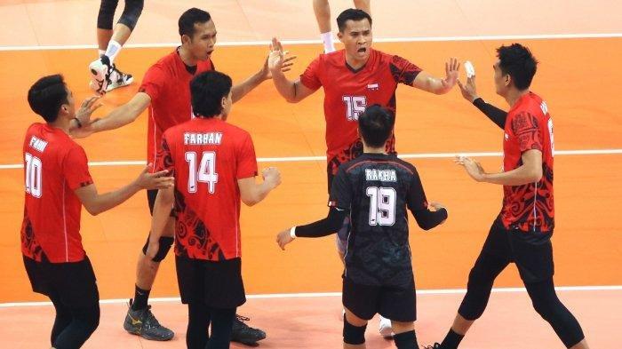 Selebrasi penggawa Timnas voli putra Indonesia pada pertandingan di AVC Challenge Cup 2023 saat melawan Bahrain di Taiwan, Senin (10/7/2023). Timnas voli putra Indonesia menang dengan skor 3-2