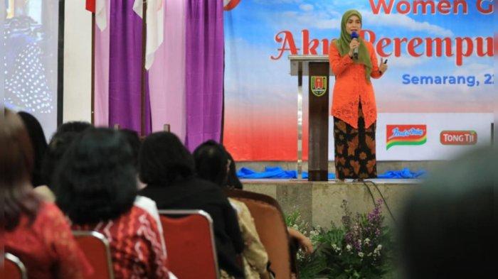 Istri Gubernur Jawa Tengah Ganjar Pranowo, Siti Atikoh Suprianti