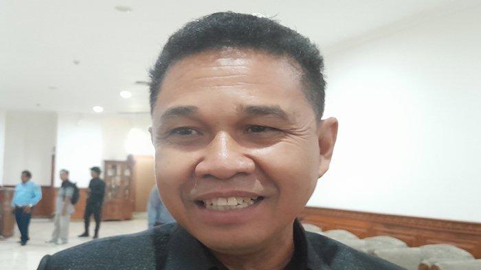 Ketua DPRD Kutim, Joni 