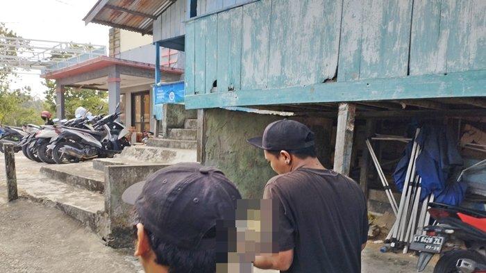 Suasana evakuasi korban di lokasi kejadian pada Senin (11/9/2023) sore. Korban yang belum diketahui identitasnya, kemudian dibawa menuju ambulan untuk dilarikan ke RS Bhayangkara Balikpapan, Kalimantan Timur.