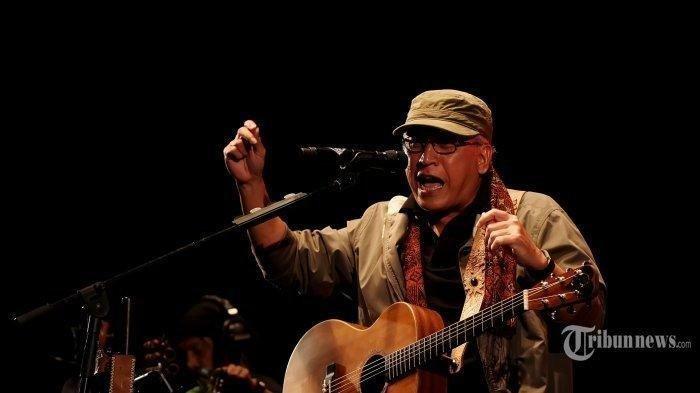 embali viral, lihat lirik lagu Aku Sayang Kamu - Iwan Fals.