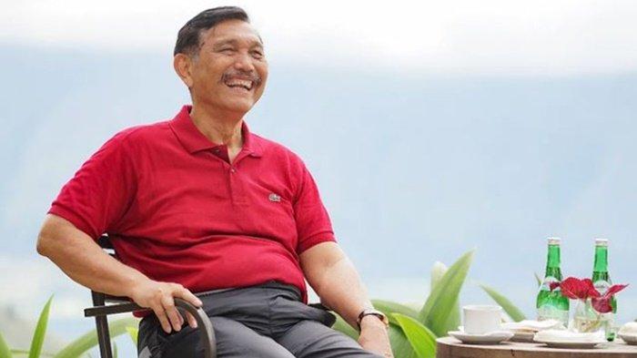 Sedang menjalani pemulihan di Singapura, Presiden Jokowi doakan agar Luhut cepat diberikan kesembuhan.