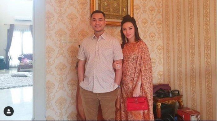 Sirajuddin Mahmud (kiri) dan Zaskia Gotik (kanan) - Veranosiliyana ingin anaknya diakui oleh suami Zaskia Gotik, Sirajuddin Mahmud dan meminta nafkah sebesar Rp 3,5 miliar.