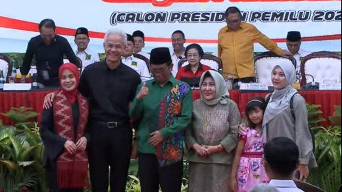 Mahfud MD dan Ganjar Pranowo beserta keluarga