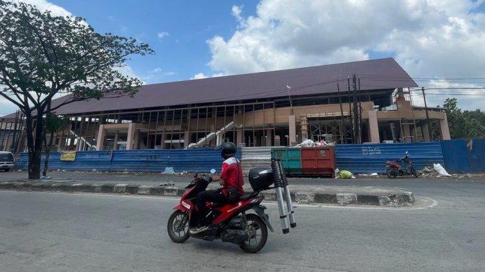Dinas Perdagangan Samarinda sebut Pasar Baqa Samarinda Seberang akan segera beroperasi di tahun 2024 mendatang. Pasar Baqa akan tampil dengan penataan yang lebih rapi, Jumat (27/10/2023).
