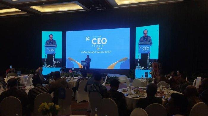 Pemimpin Redaksi Harian Kompas, Sutta Dharmasaputra. Dia berujar, acara Kompas 100 CEO Forum 2023 di Hotel Novotel Balikpapan membahas tantangan menuju 