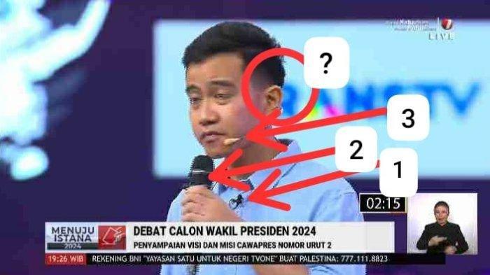 Pakar telematika, Roy Suryo, menyoroti penampilan calon wakil presiden saat debat cawapres di Jakarta Convention Centre (JCC), Jakarta, Jumat (22/12/2023) malam.