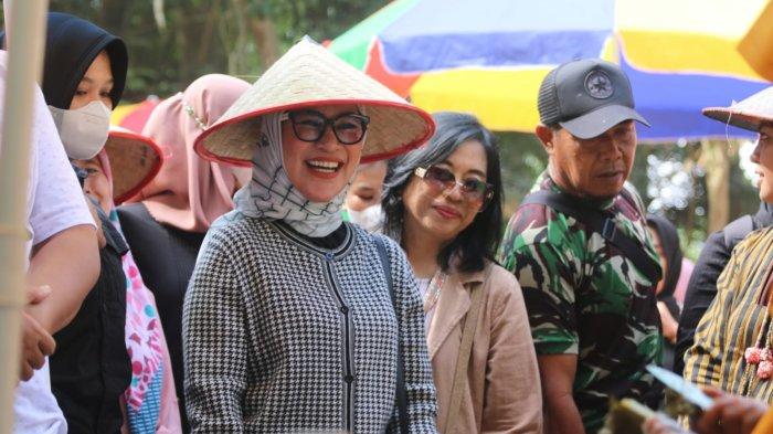 Pasar Tumpah Pringgodani