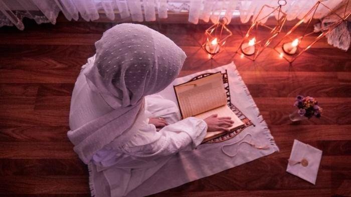 IBADAH NISFU SYABAN. Simak informasi terkait malam Nisfu Syaban 2024, Shalat Nisfu Syaban beserta amalan dan jadwalnya.